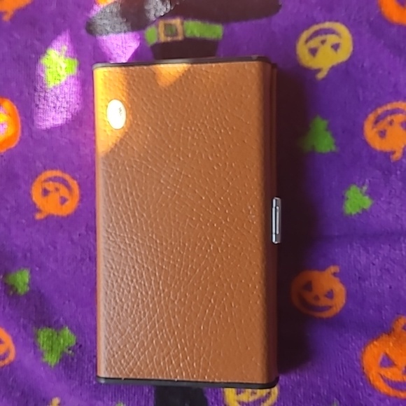 Miscellaneous items - Picture 6 of 10